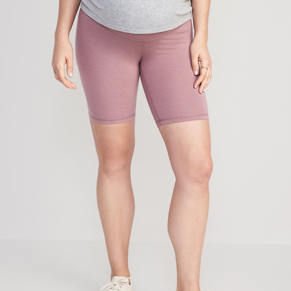Old Navy Women’s Bike Shorts medium